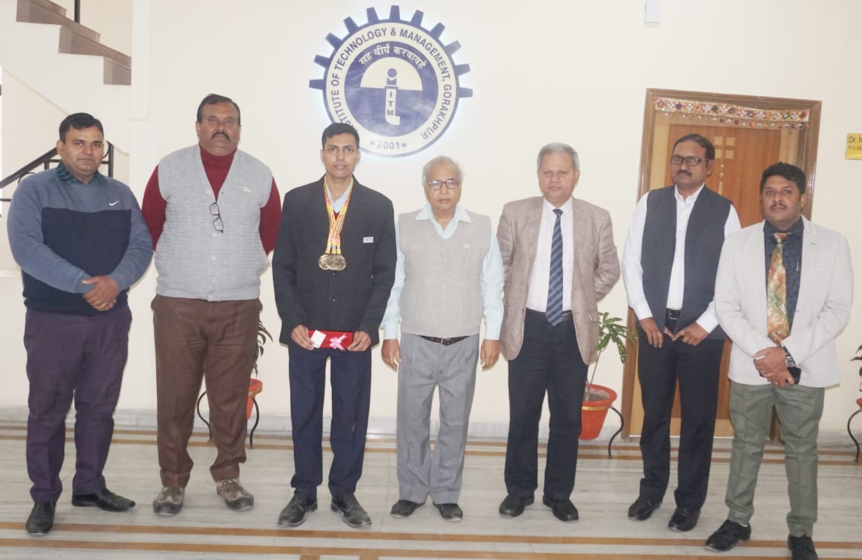 इंस्टीट्यूट आफ टेक्नोलॉजी एंड मैनेजमेंट गीडा गोरखपुर के इलेक्ट्रॉनिक्स द्वितीय वर्ष के छात्र शुभम पाण्डेय ने गोरखपुर विश्वविद्यालयसहित संस्थान के सभी शिक्षकों ने छात्र के इस सफलता पर बधाई दिया |