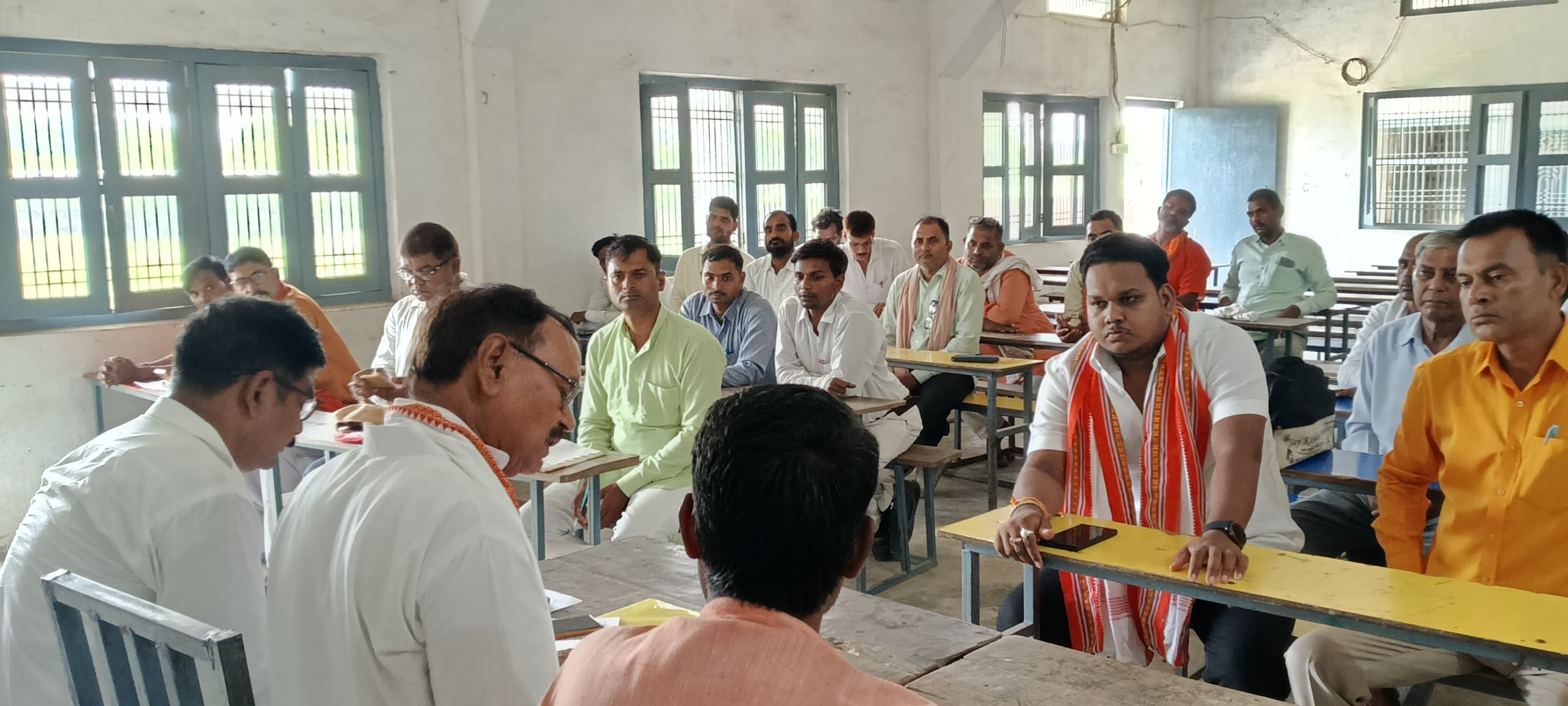 गाज़ीपुर में भाजपा सदर-पश्चिमी मंडल की बैठक सम्पन्न