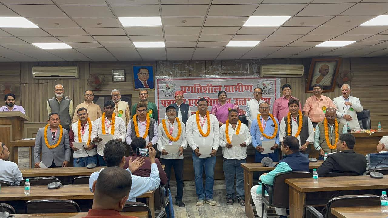 गाजीपुर में प्रगतिशील ग्रामीण पत्रकार एसोसिएशन के सदस्यों के लिए 10 लाख का बीमा
