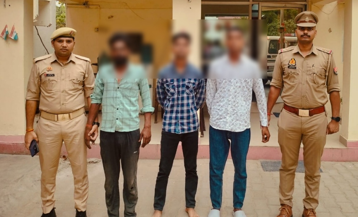 हत्या का प्रयास करने के आरोप में 03 अभियुक्त गिरफ्तार. कब्जे से घटना में प्रयुक्त 01 अदद चाकू बरामद