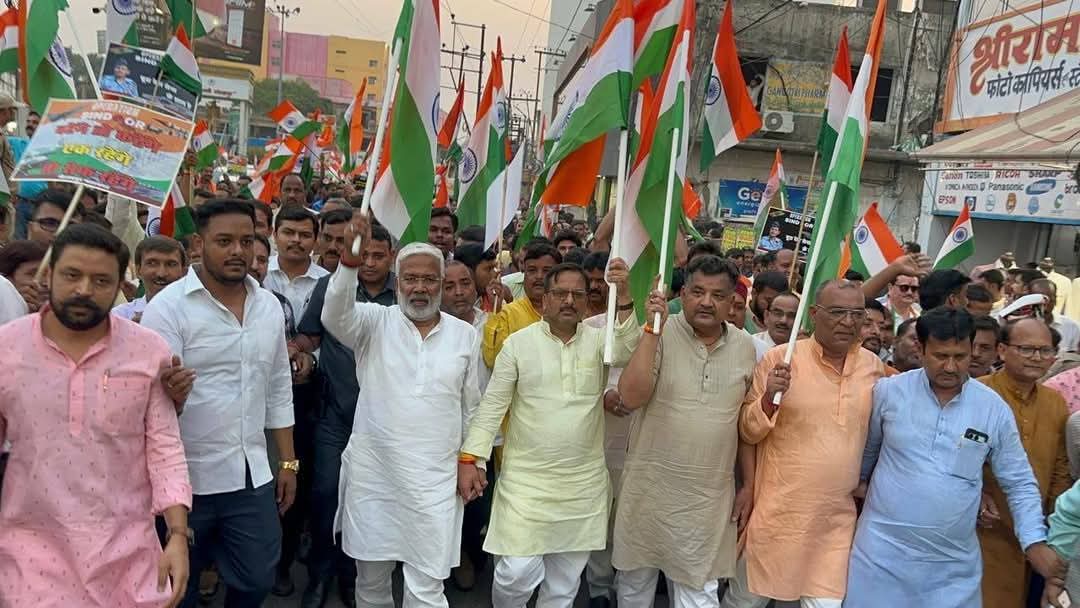 भाजपा कार्यकर्ताओं ने निकाली ऑपरेशन सिंदूर के समर्थन में तिरंगा यात्रा*