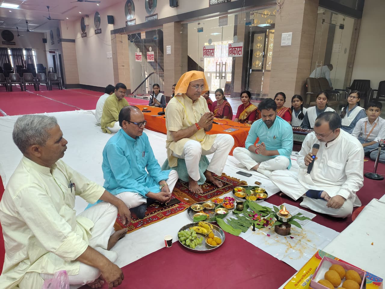 सरस्वती शिशु मंदिर पक्कीबाग में हवन-पूजन एवं सुंदरकांड के साथ नवीन सत्र का भव्य शुभारंभ