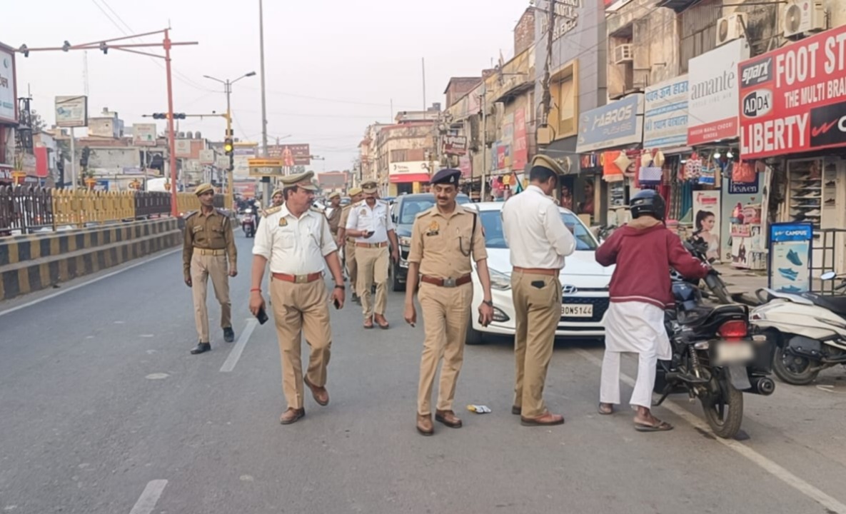 यातायात पुलिस जनपद गोरखपुर