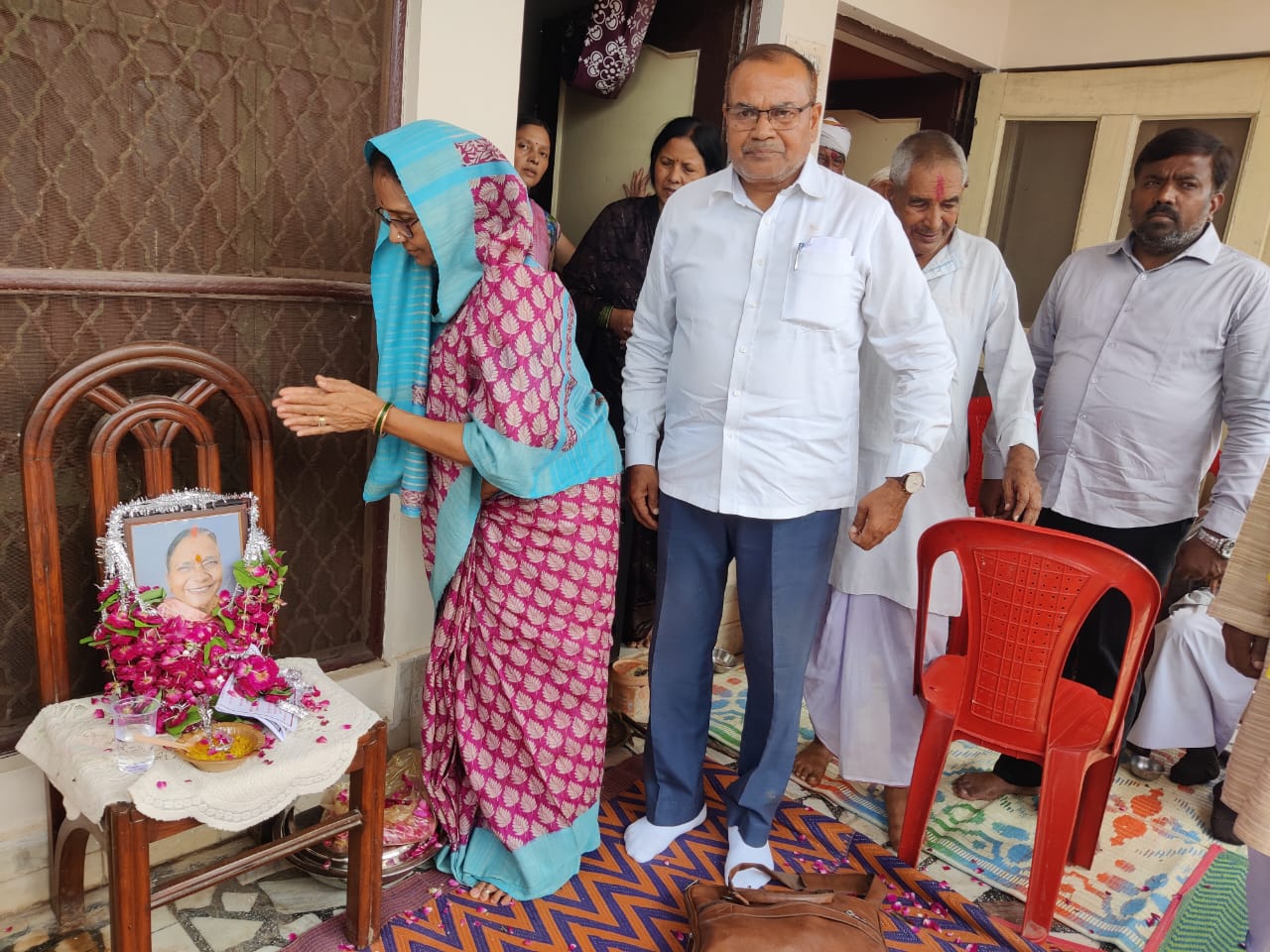 पूर्व सांसद केशरी देवी पटेल ने जताया शोक