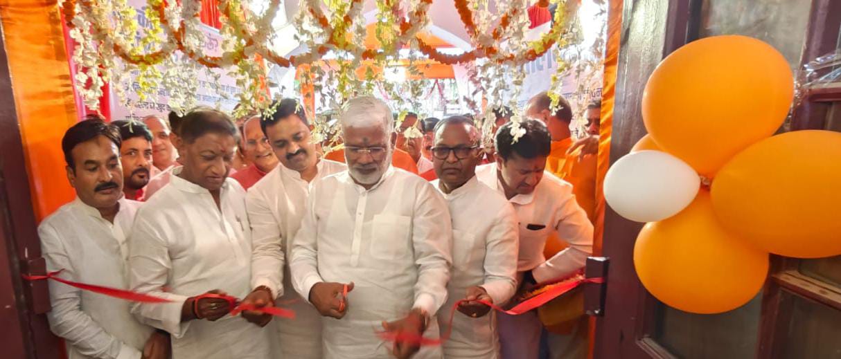 प्रधानमंत्री नरेंद्र मोदी के जन्म दिवस के अवसर पर सेवा पखवाड़ा के अंतर्गत भारतीय जनता युवा मोर्चा महानगर इकाई द्वारा गुरु गोरखनाथ चिकित्सालय के ब्लड बैंक में रक्तदान शिविर का आयोजन किया गया