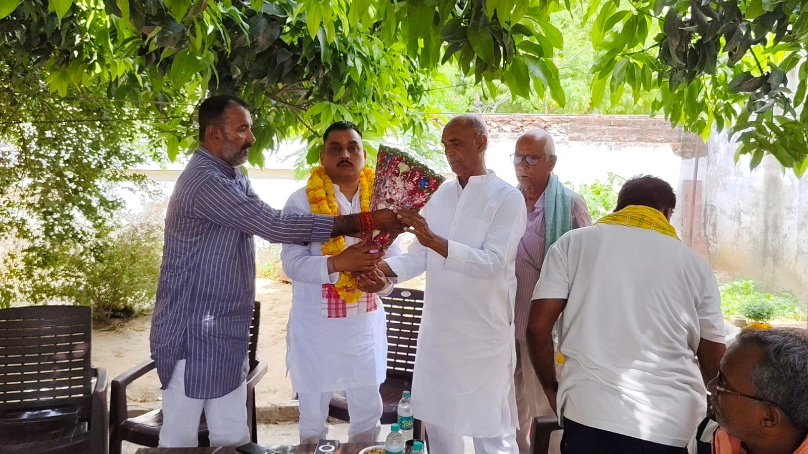 सत्येंद्र बारी का चंदौली में भव्य स्वागत, क्षत्रिय समाज में बढ़ती लोकप्रियता