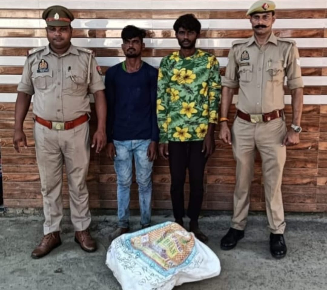 चोरी के सामान के साथ दो चोर गिरफ्तार