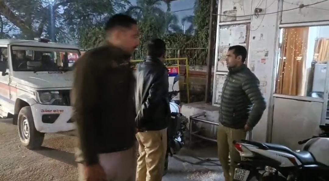 संदिग्ध युवक के बैग से 50 लाख रुपये नकद बरामद, हवाला नेटवर्क से जुड़े होने की आशंका