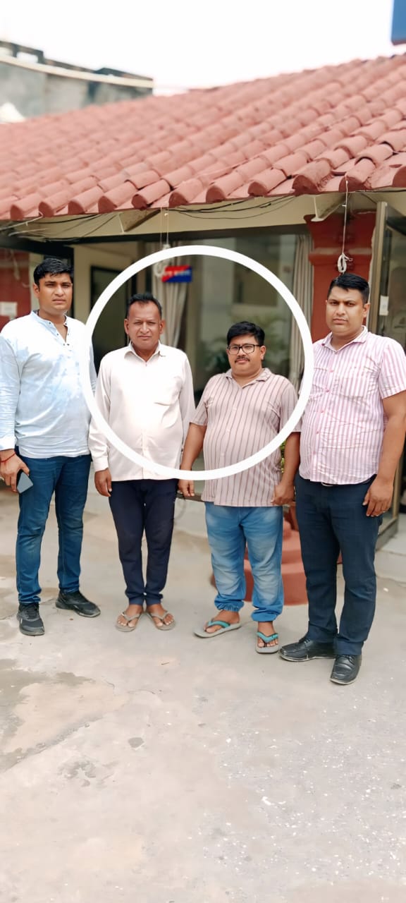 SC लाभार्थियों के नाम पर 1.12 करोड़ की सरकारी धनराशि गबन करने वाले बर्खास्त डाककर्मी शैलेंद्र कुमार और परशुराम गिरफ्तार