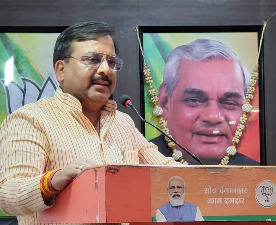 भव्य और ऐतिहासिक स्वागत हेतु तैयारी बैठक हुई भाजपा बेनीगंज कार्यालय