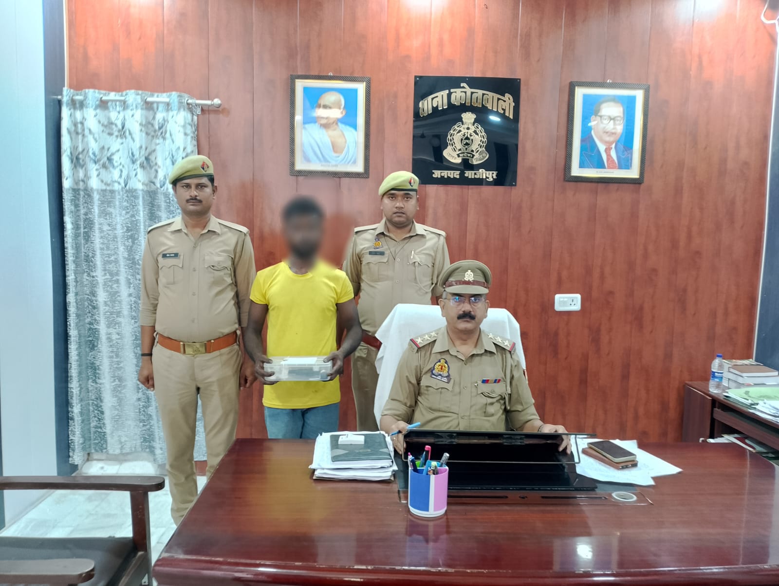 गाजीपुर पुलिस को बड़ी सफलता — अवैध असलहे के साथ शातिर अभियुक्त गिरफ्तार