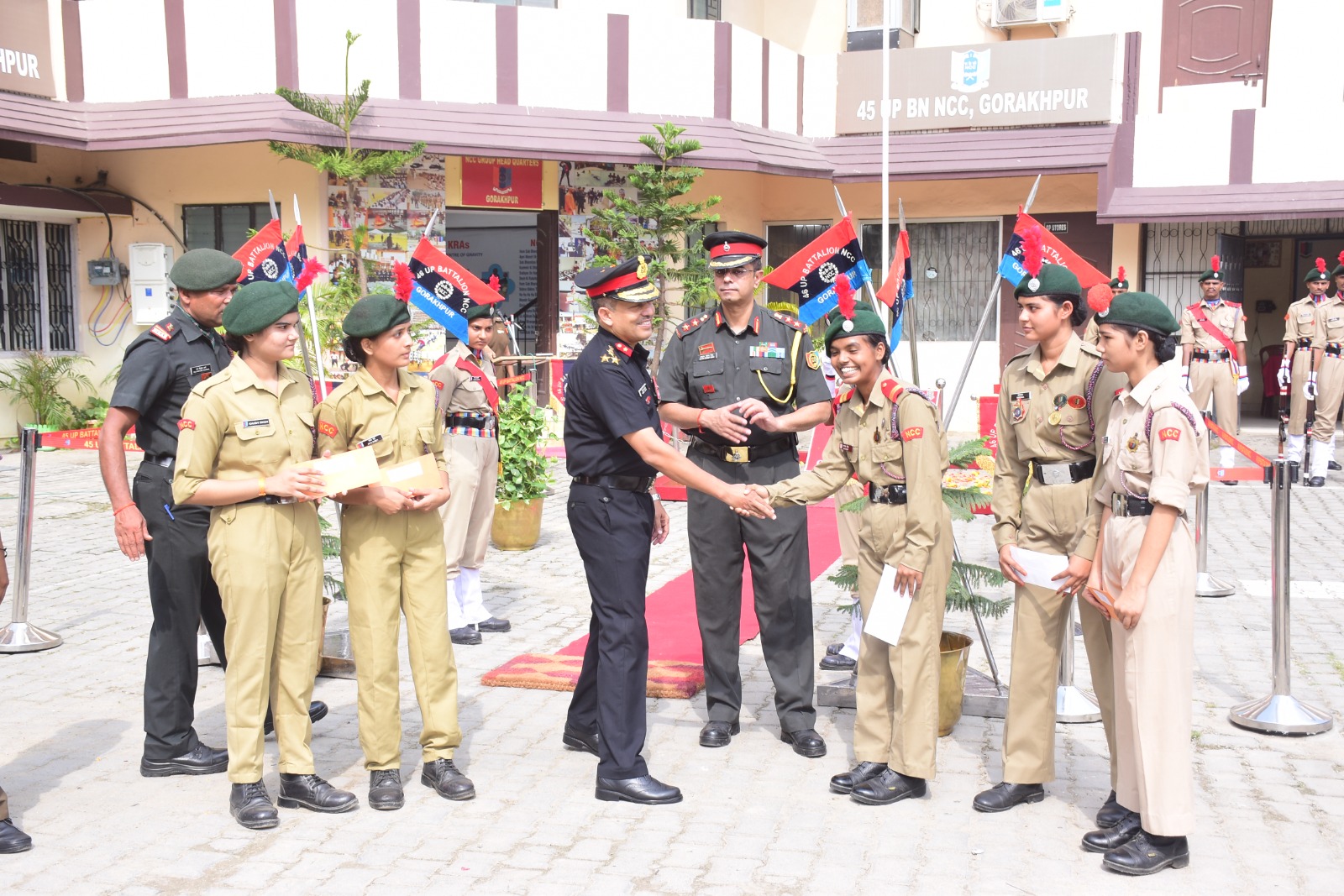 एनसीसी कैडेट आस्था गौड़ को थल सेना प्रमुख प्रशंसा पत्र से सम्मान