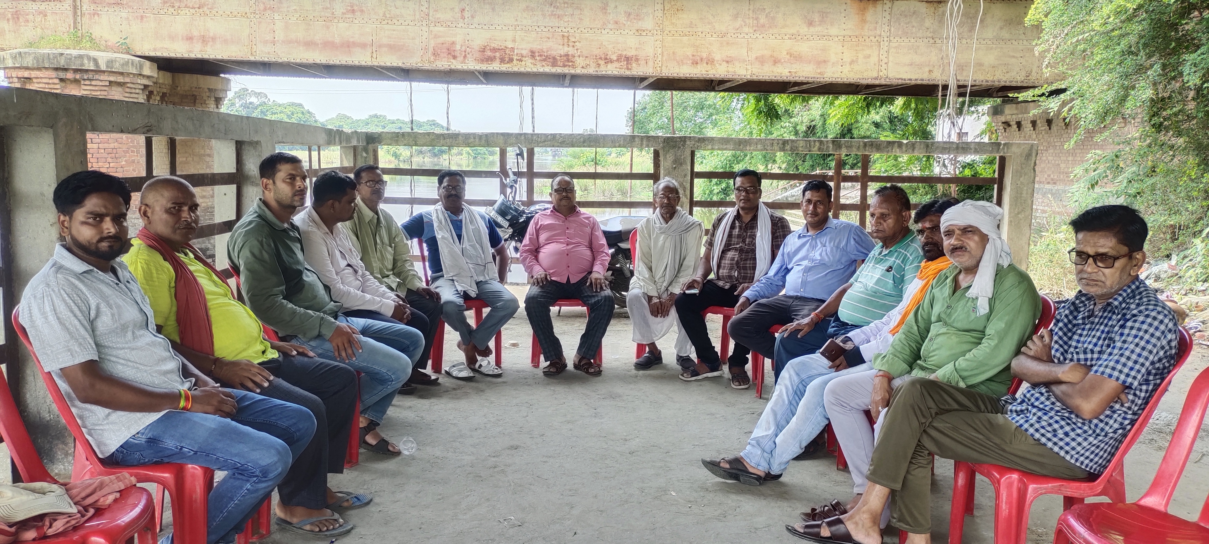अखिल भारतीय बारी संघ बस्ती के जिला अध्यक्ष राधेश्याम बारी जी की अध्यक्षता में मनाया गया साक्षरता दिवस