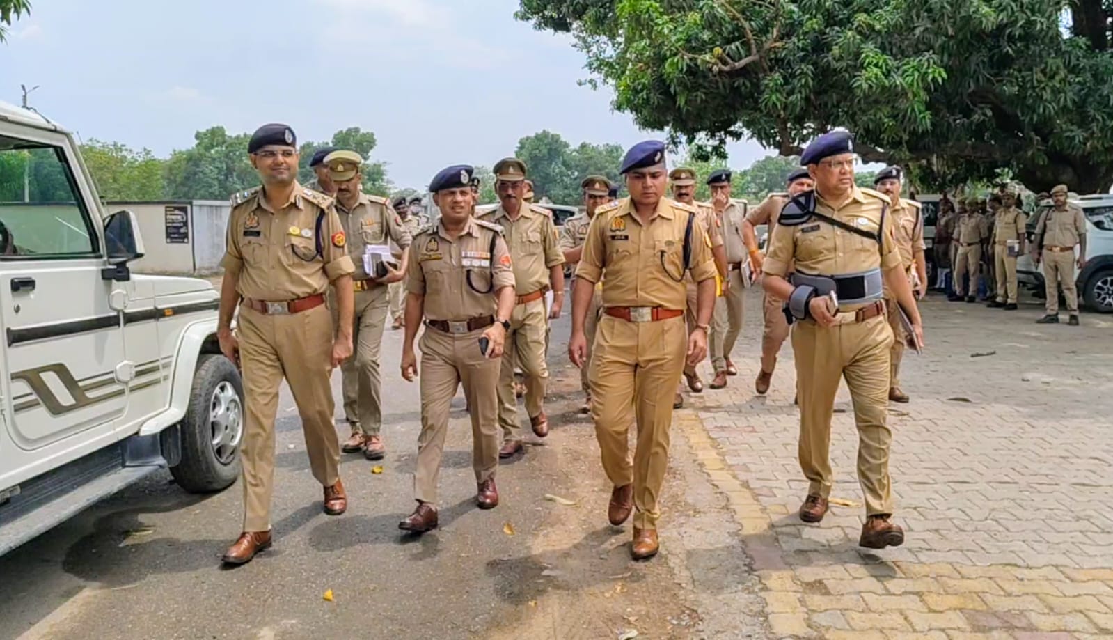 ADG व DIG ने समीक्षा बैठक कर कसी मातहतों पर नकेल